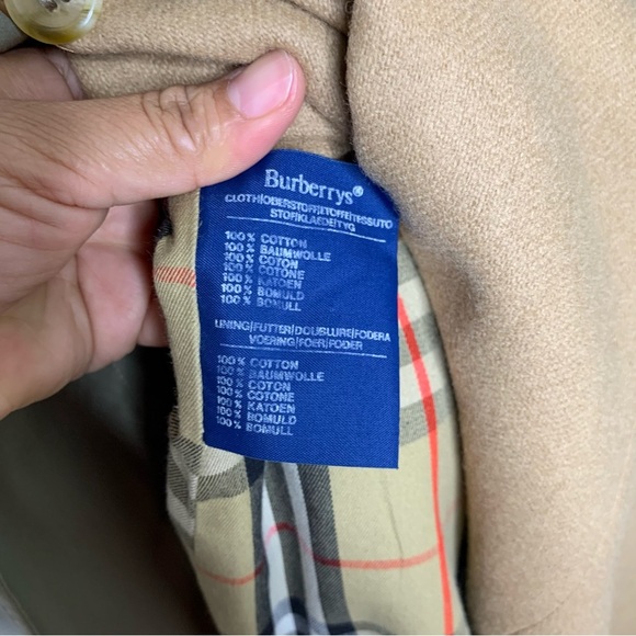 Burberry trench coat size XL - Picture 11 of 16